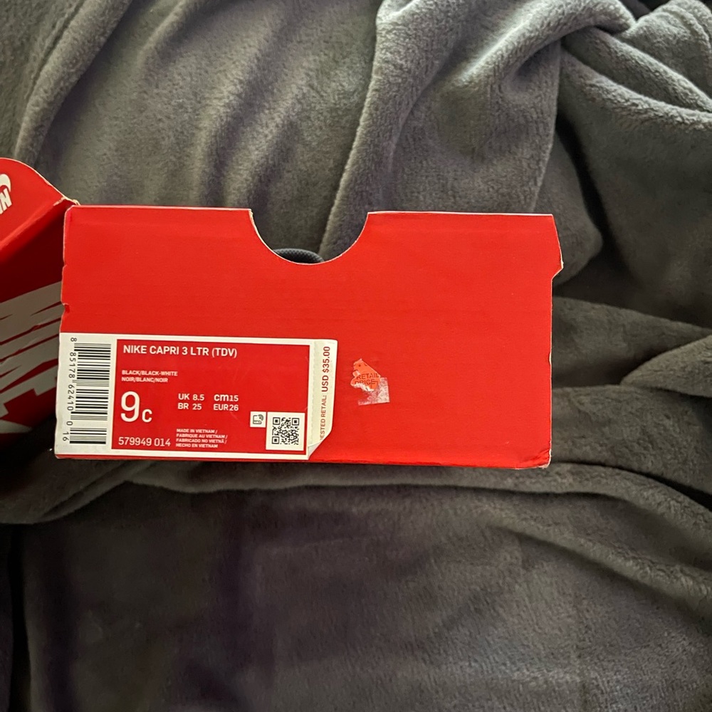 Nike Capris 3’s (Unworn)